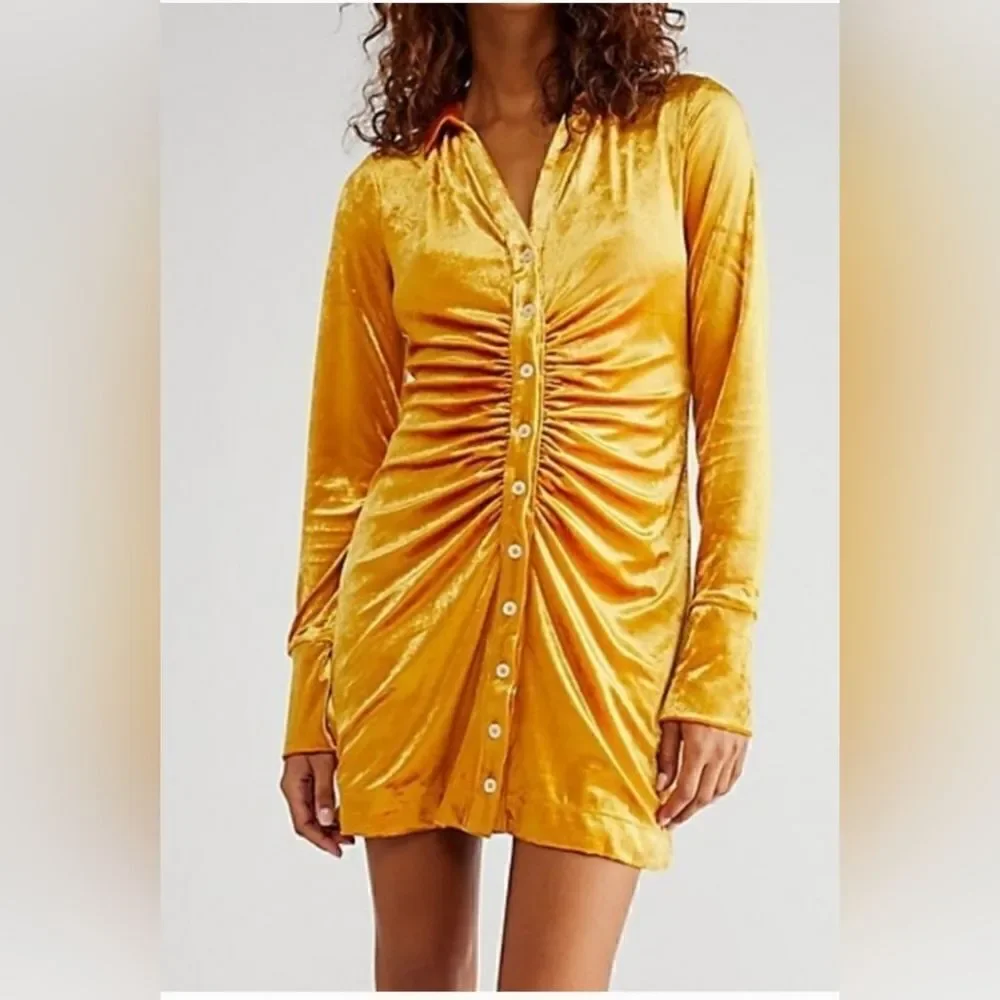 NWOT Free people Shayla Velvet Mini size M yellow